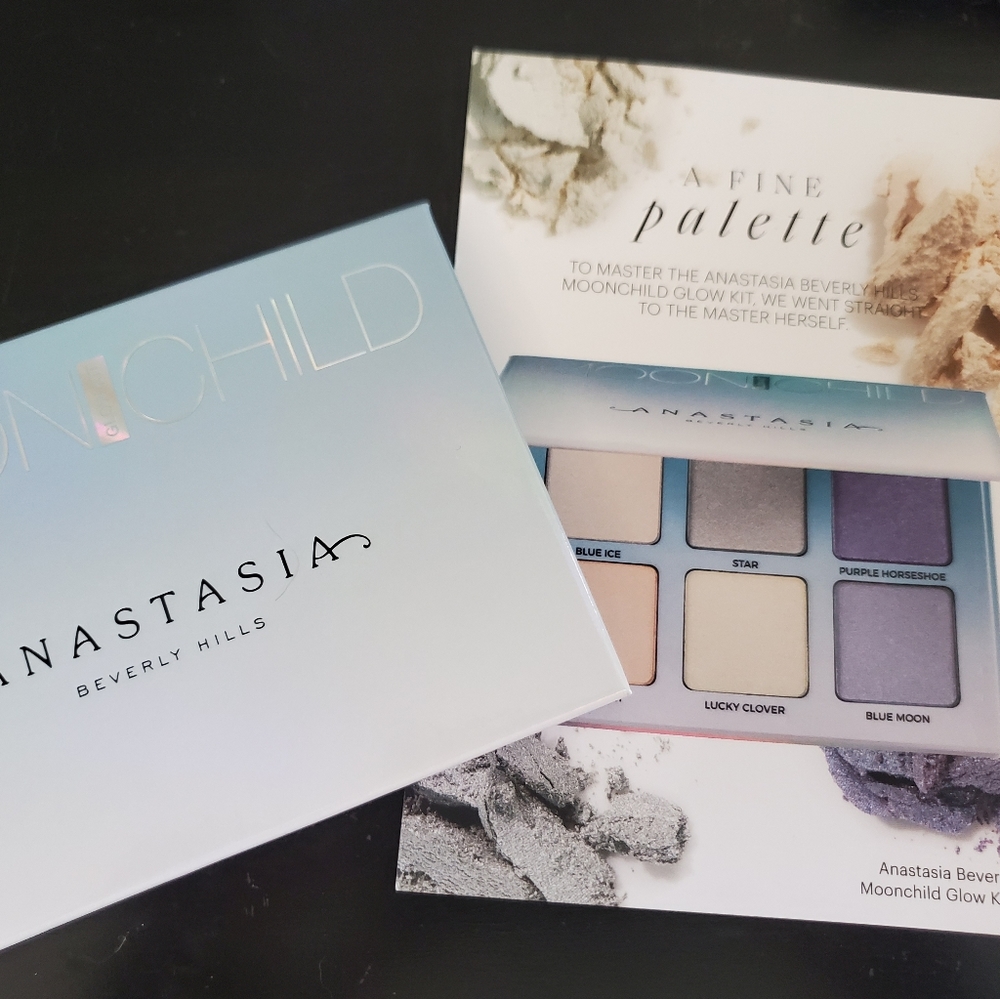 Anastasia Beverly Hills Moon Child highlighters!